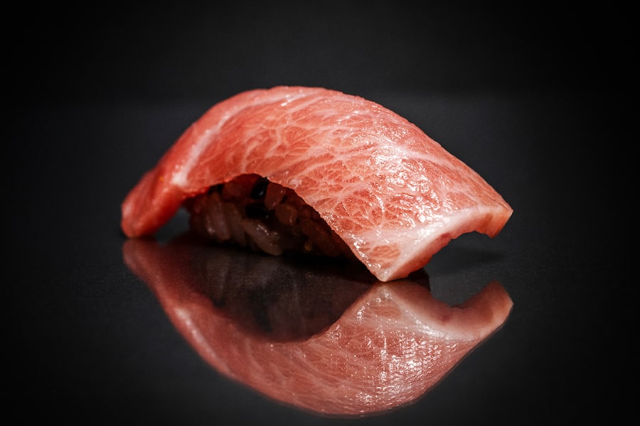 nigiri tuna toro