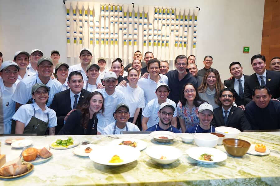 Andreas Caminada (Uccelin) besucht Jorge Vallejo im Quintonil, Mexiko