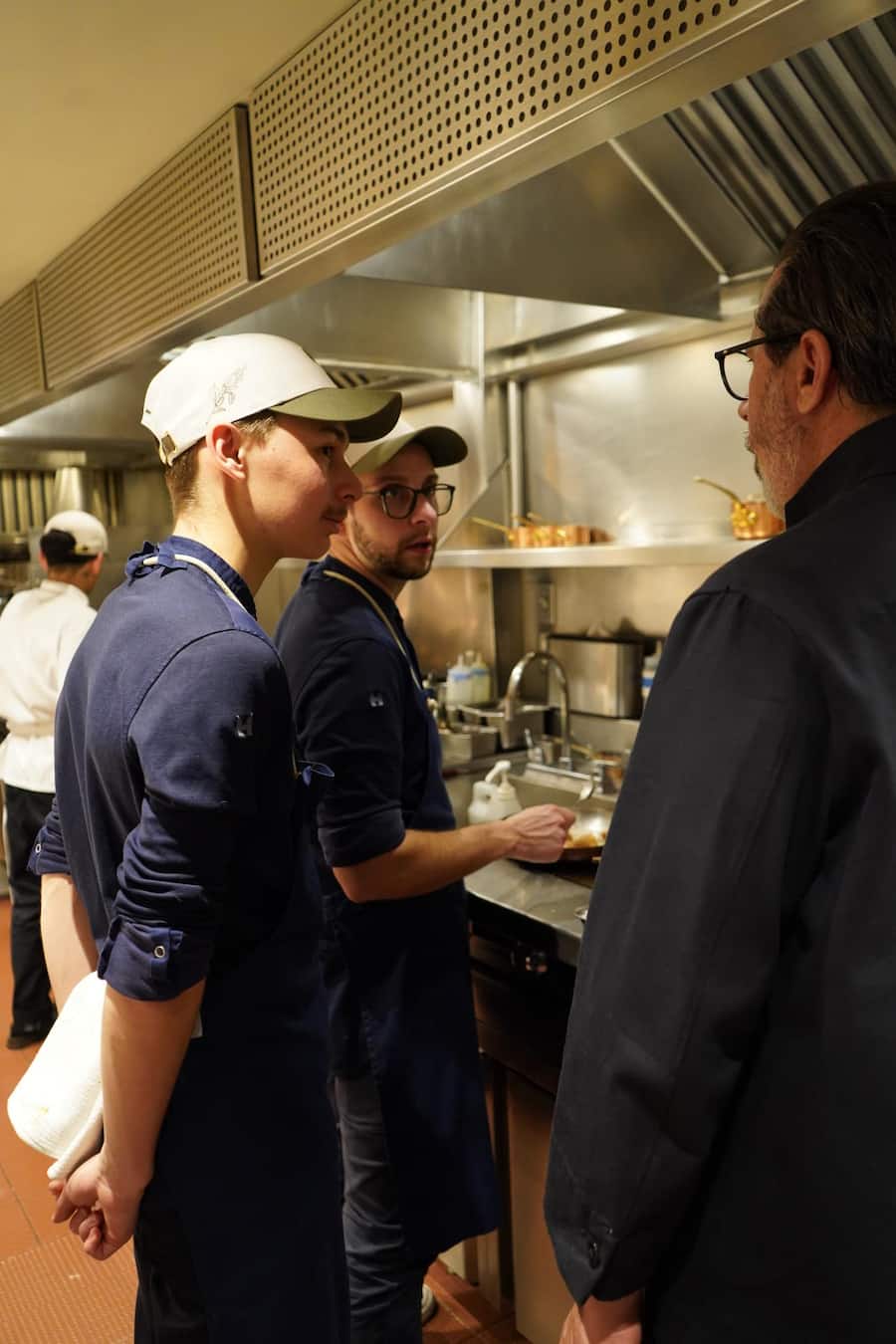 Andreas Caminada (Uccelin) besucht Jorge Vallejo im Quintonil, Mexiko