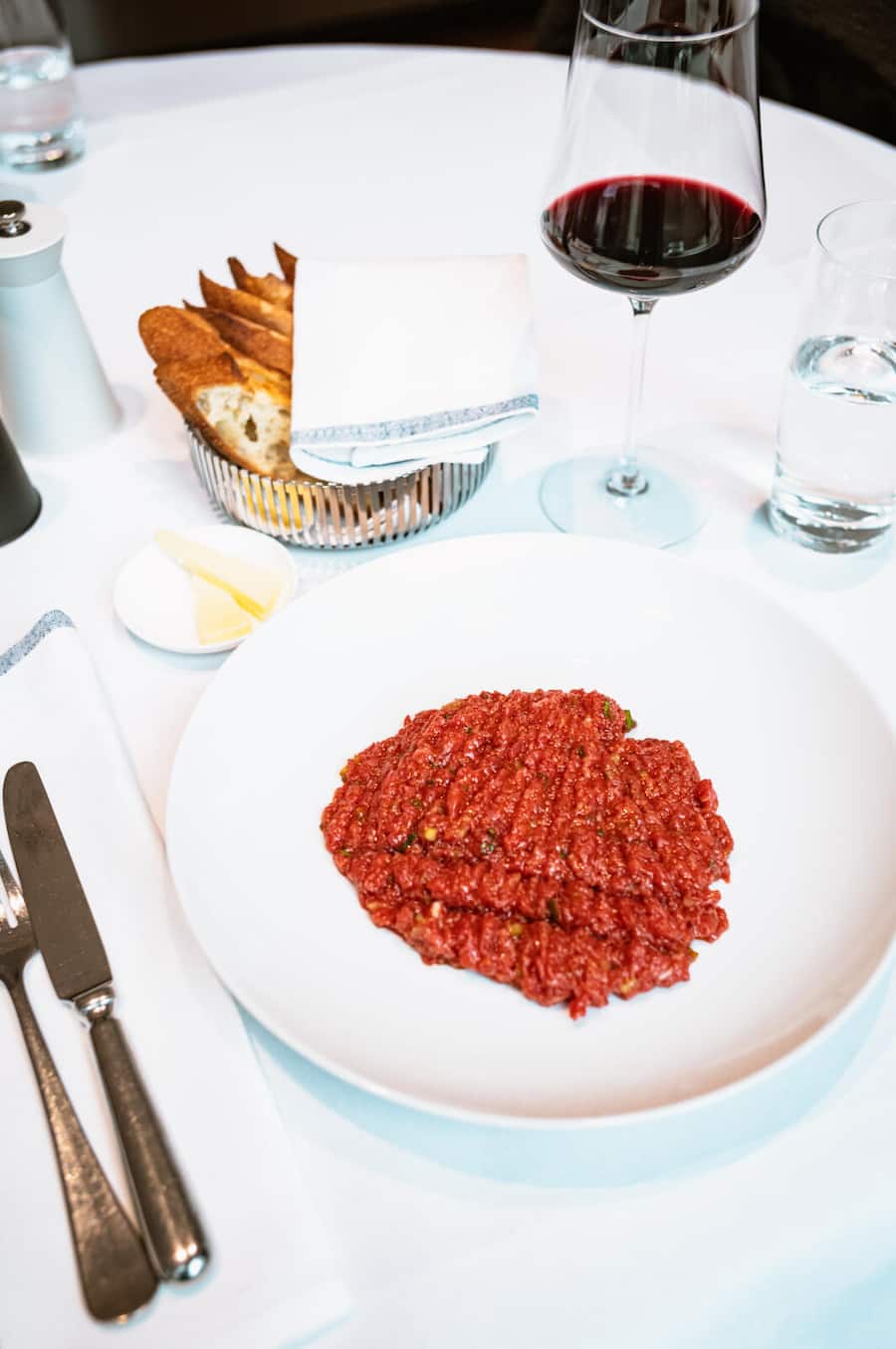 Die besten Beef Tatar - Zürich HATECKE DU THÃÃTRE, Zürich Dufourstrasse