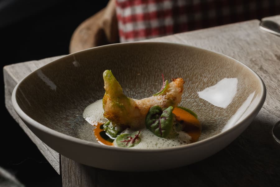 Languste Tempura Style. Mit einer Hammer-Vinaigrette!