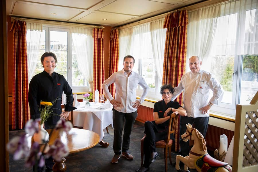 Sandro, Marco, Christine und Hanspeter Zürflüh.