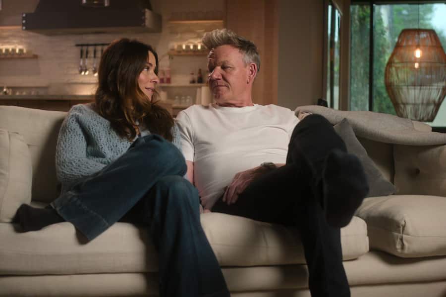 (L to R) Tana Ramsay & Gordon Ramsay in Being Gordon Ramsay. Cr. Courtesy of Netflix © 2025