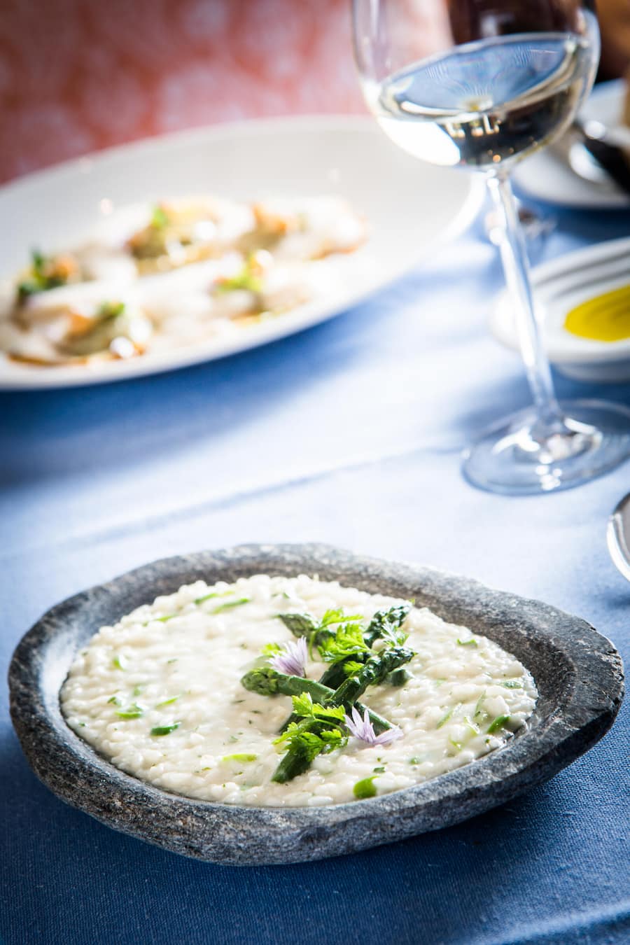 Loto Risotto, gruener Spargel, weisser Merlot Food, von Kuechenchef Mattias Roock