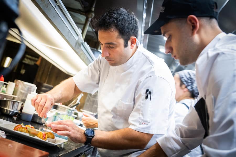 Auch im Sommer in St. Moritz! Nobu-Chef Vasileios Kalogeropoulos, Badrutt’s Palace.