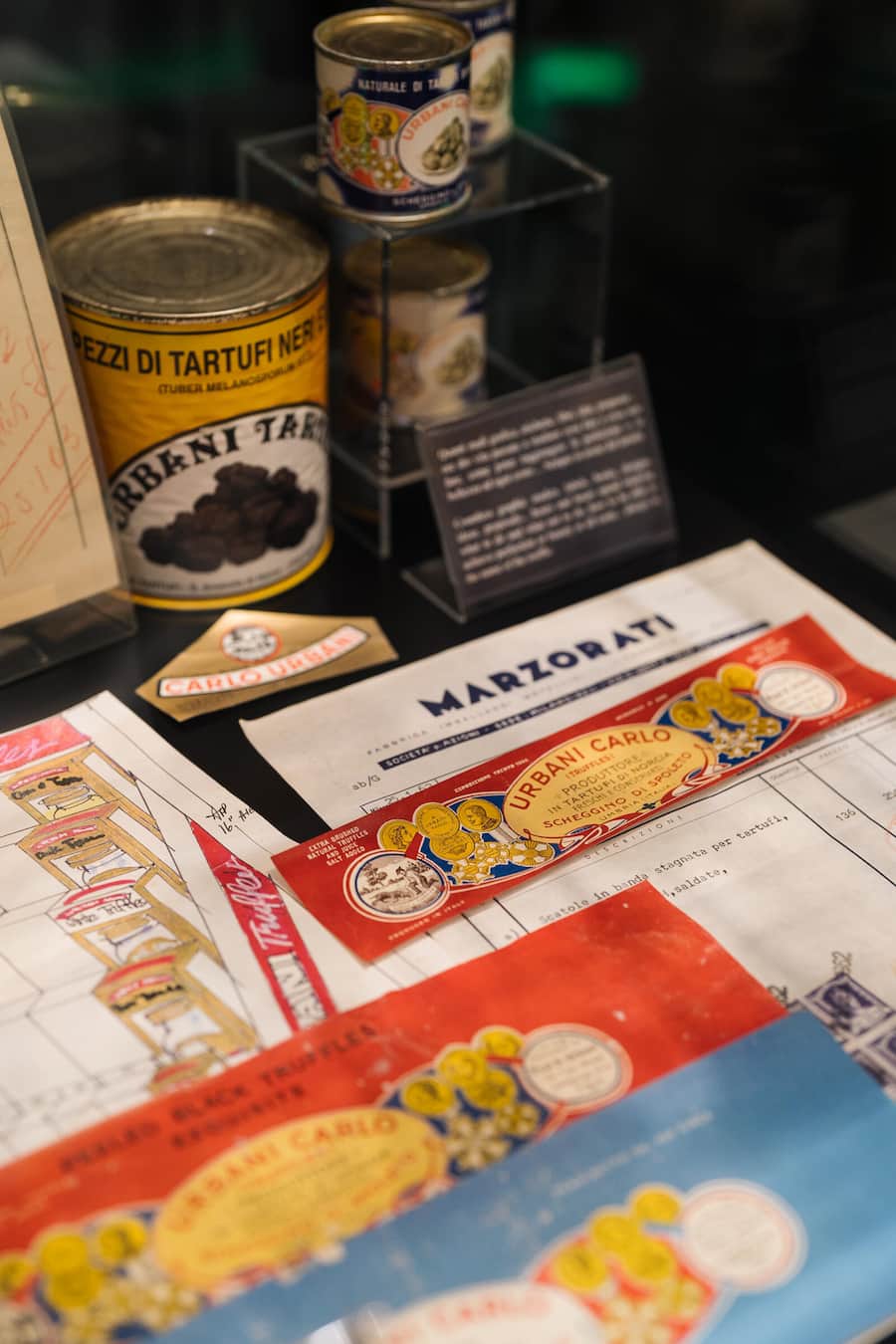 Im Urbani Museum - Bianchi zu Besuch bei Urbani Trüffel in Scheggino Italien - Mai 2026 - Copyright Olivia Pulver