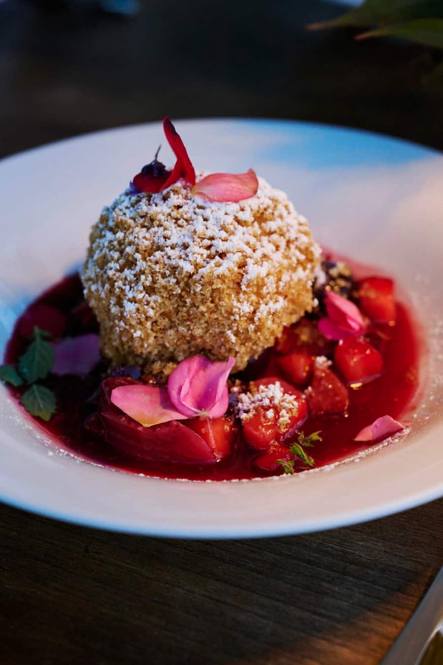 Benjamin und Rose Plsek, Waldhof Guldenen - Topfenknödel, Früchte