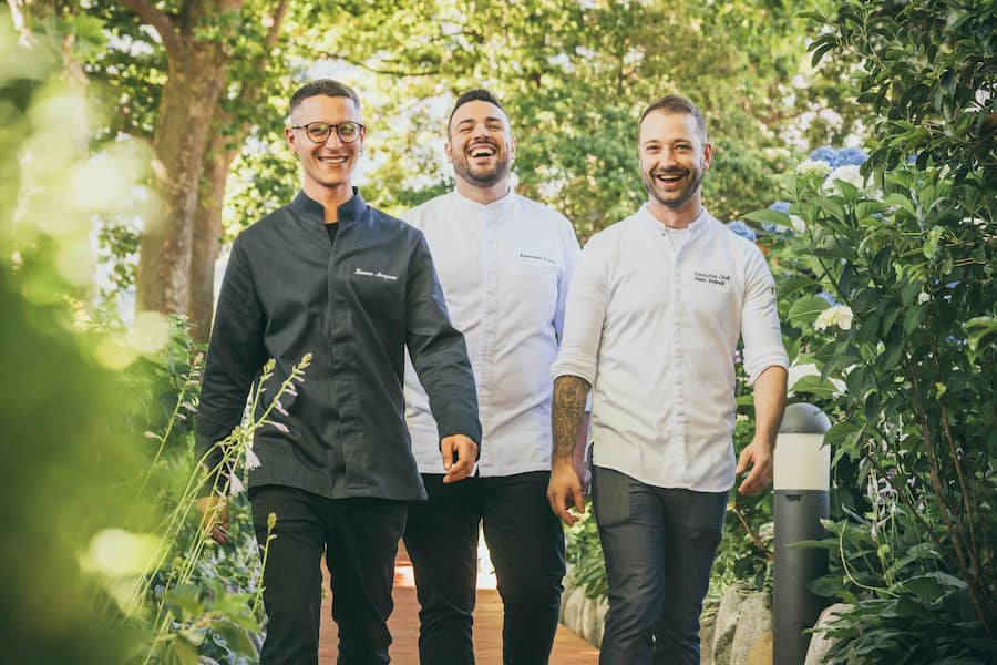 v.l. Simone Morgano, Francesco Leone, Reto Brändli im Giardino Ascona