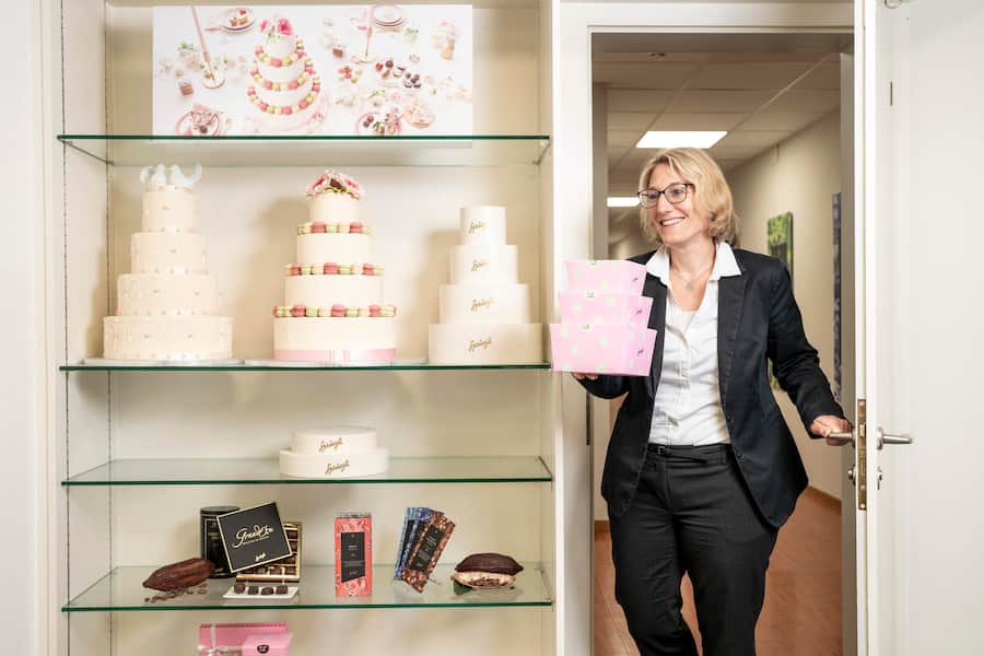 Spruengli, Portraits, Andrea Labhart, Kundenberaterin Bestellservice, Zürich