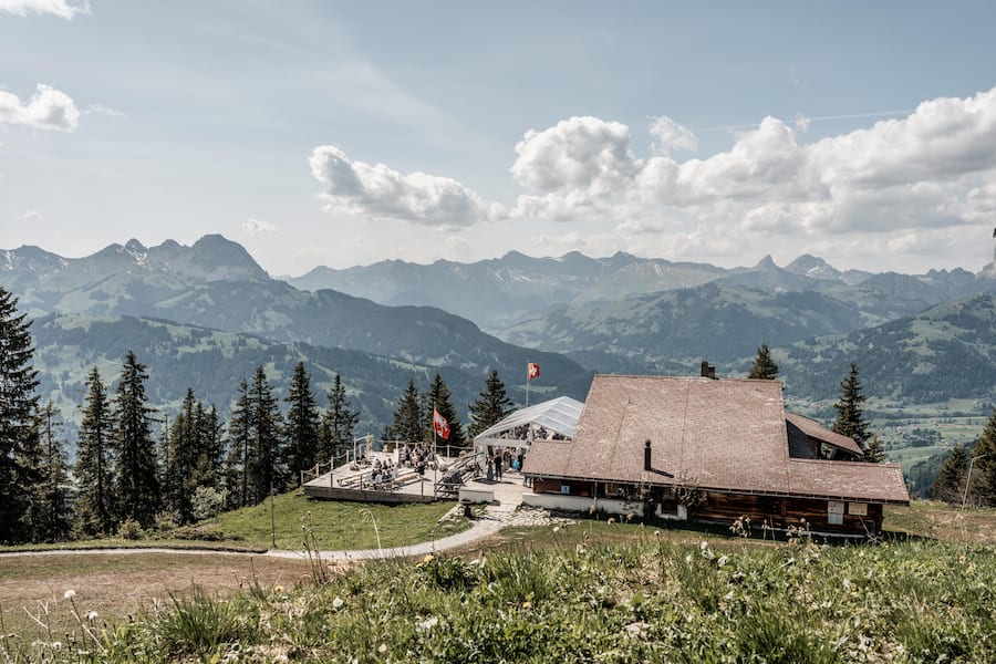 Die schöne Terrasse des Bergrestaurants «Wasserngrat».