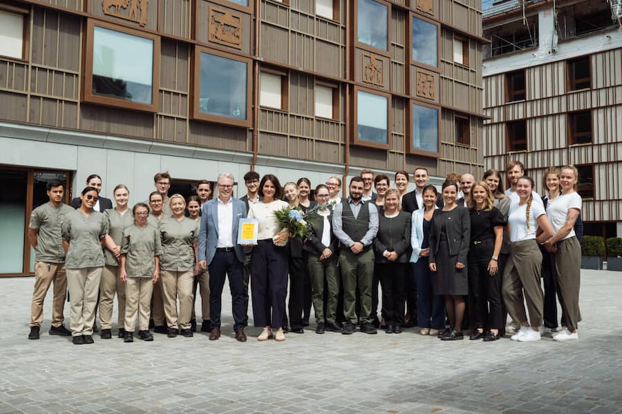 Teamfoto Appenzeller Huus - 24.08.2026 - Hotel des Jahres 2027 - Apenzeller Huus -
