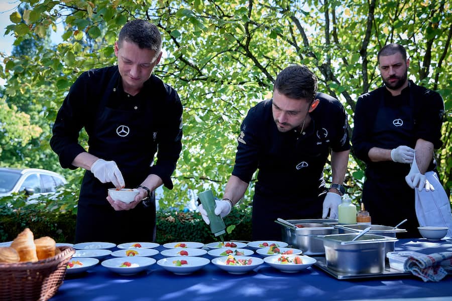 Choully, le 20 septembre 2026, Mercedes invite Guy Ravet et Philippe Chevrier pour un parcours gourmand a 4 mains au domaine de Choully Ici tomates anciennes, mousseux de burrata condiment basilic, vinaigre balsamique vieilli © sedrik nemeth