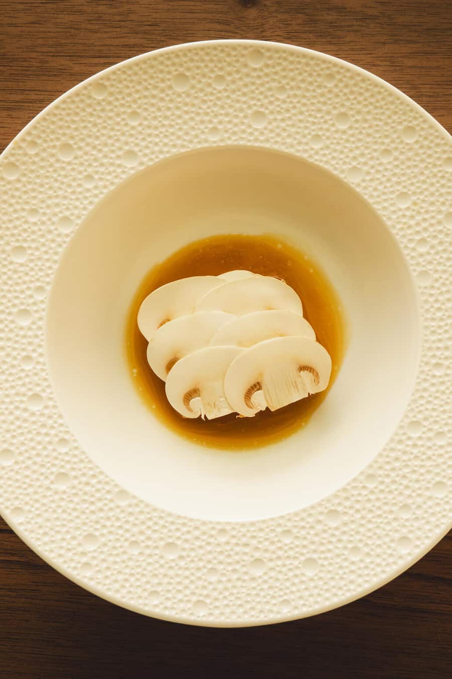 Radius by Stefan Beer, Hotel Victoria-Jungfrau. Hiesige Regenbogenforelle Steffisburger Champignons · Rouille