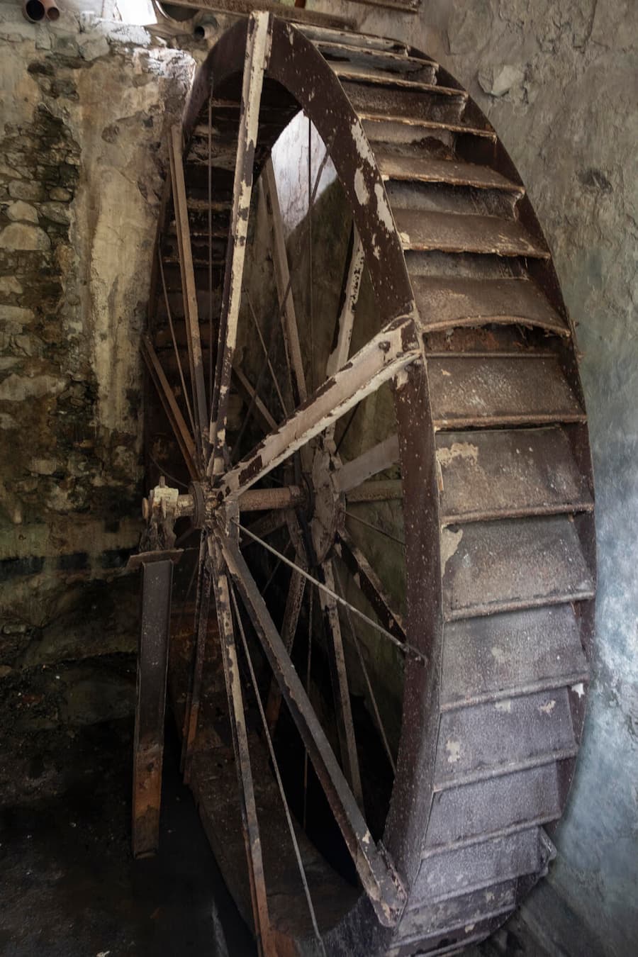 La roue à aube du moulin