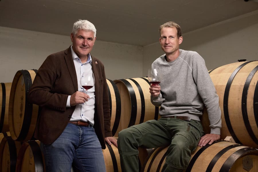 Machen die Fassprobe: Pierre-Alain Bapst & Adrian Hartmann.