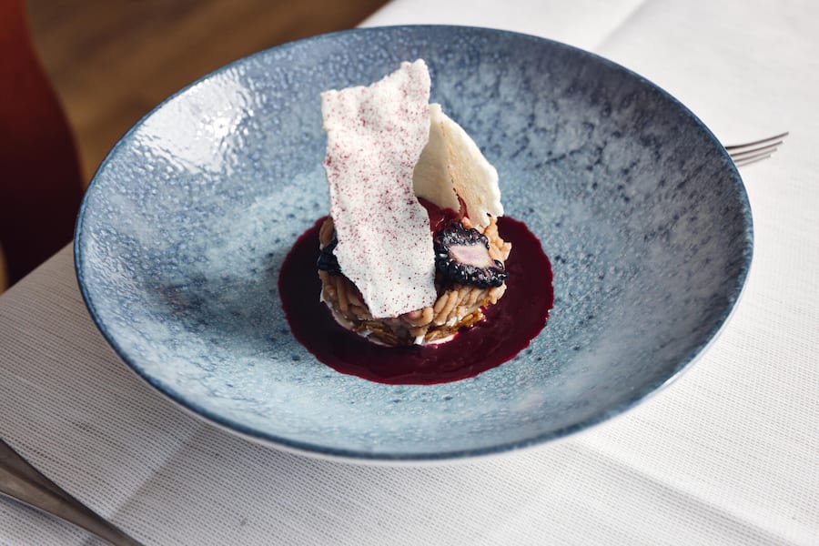 Gericht / Dessert:Â Vermicelles, Brombeeren, Meringue Reussbad, Luzern, LU Wildgerichte 2026 von Florian Fankhauser