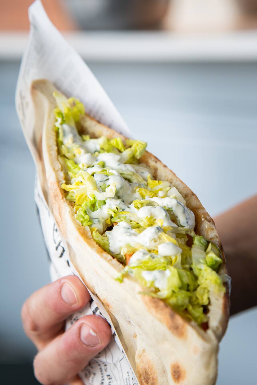 Michelle Meiers Foodtruck vor dem KKL 2021: Lucide Beef Sandwich, Weiderind, Fladenbrot, Lattich