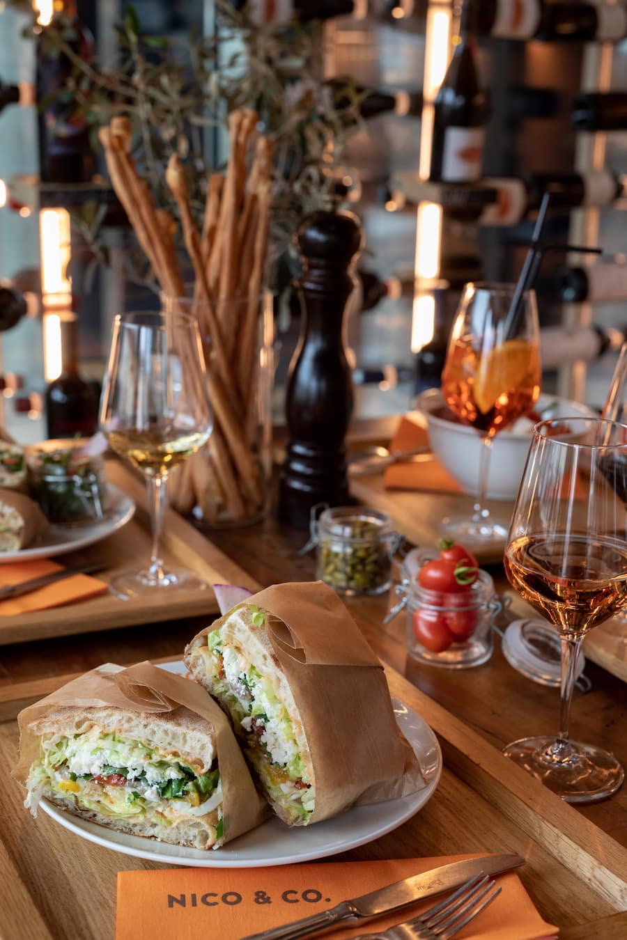 NICO & CO-GENEVE-LUNCH-RHONE