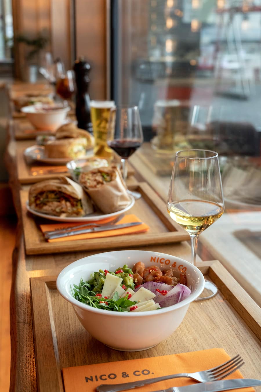 NICO & CO-GENEVE-LUNCH-RHONE