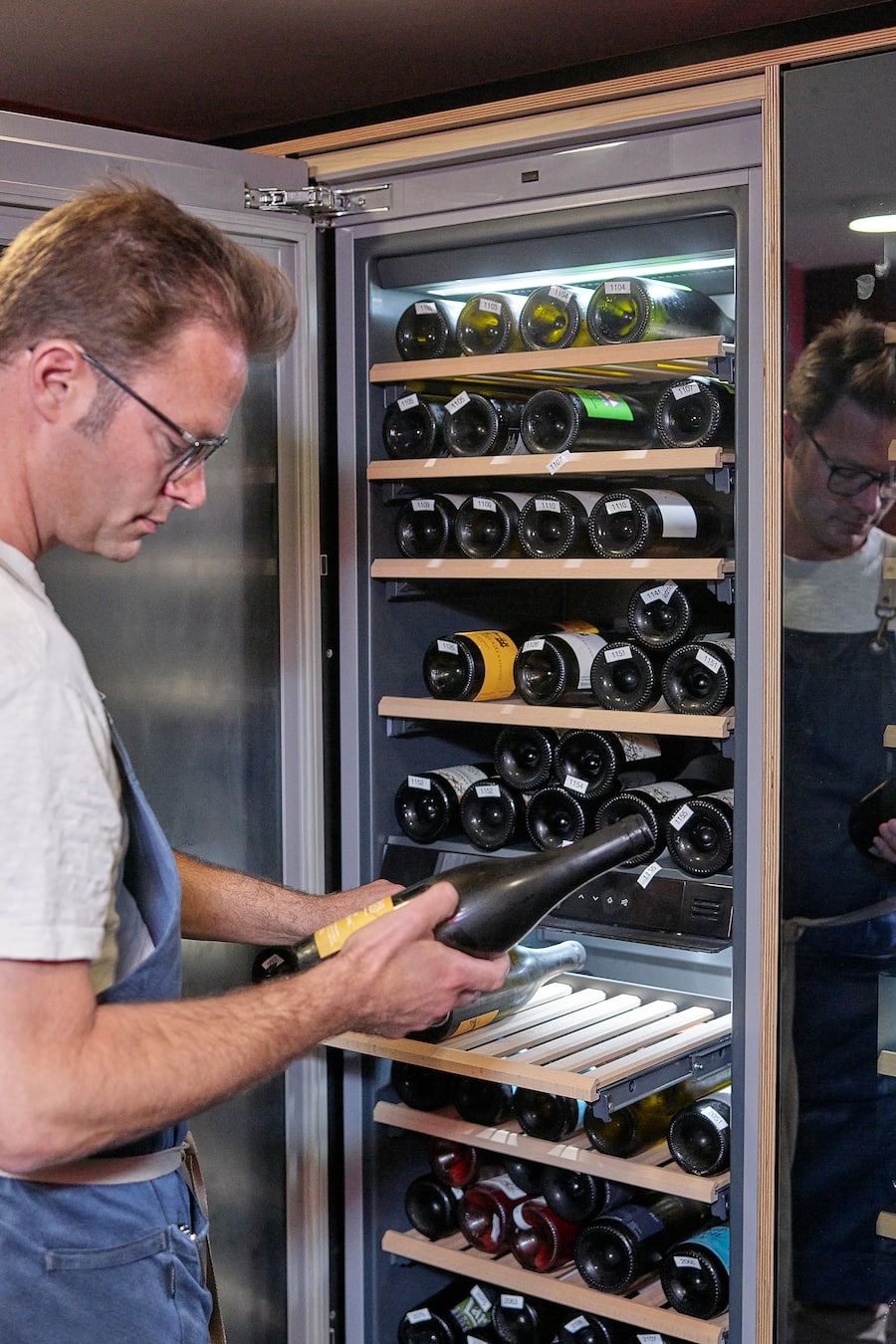 Oliver Friedrich Weinkühlschrank V-ZUG