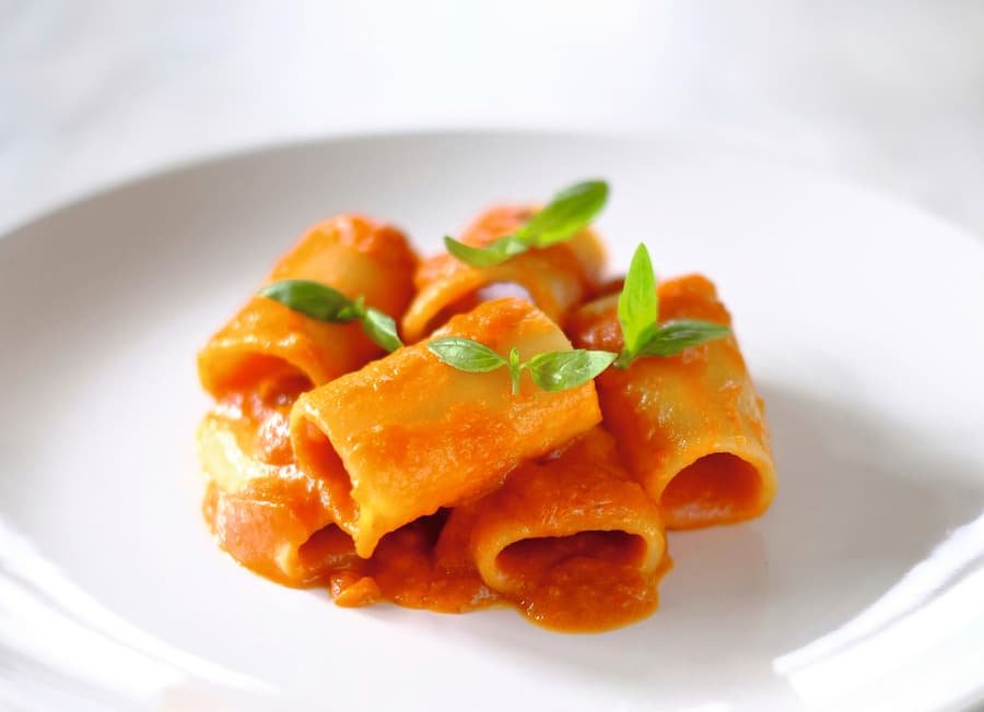 Paccheri al pomodoro Claudio del Principe