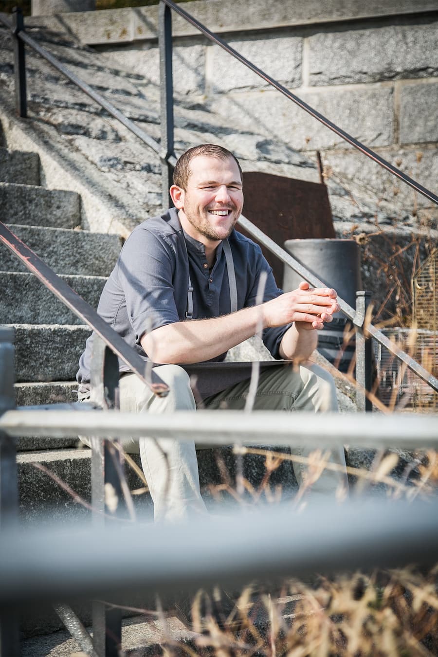 Pascal Steffen. Wurde mit 16 Gault Millau-Punkten ausgezeichnet und als Entdeckung des Jahres gefeiert. Koch vom Restaurant Roots in Basel. Dienstag 09. Oktober 2018 Foto © Nicole Pont