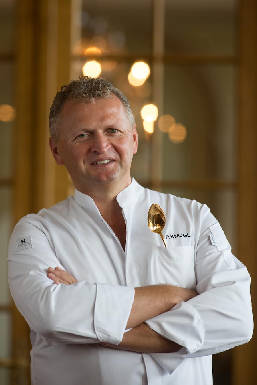GaultMillau Koch des Jahres 2015: Peter Kogl, Kuehenchef im Restaurant des Grand Hotels "Les Trois Rois", das "Cheval Blanc" in Basel.