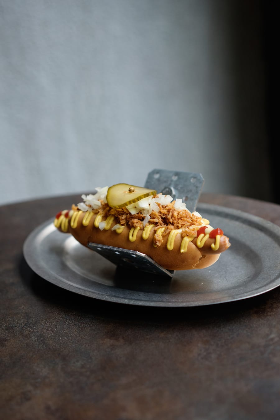 Der beste Hot Dog auf dänisch von Happy Souls im Pic-Chic von Péclard an der Bahnhofstrasse in Zürich