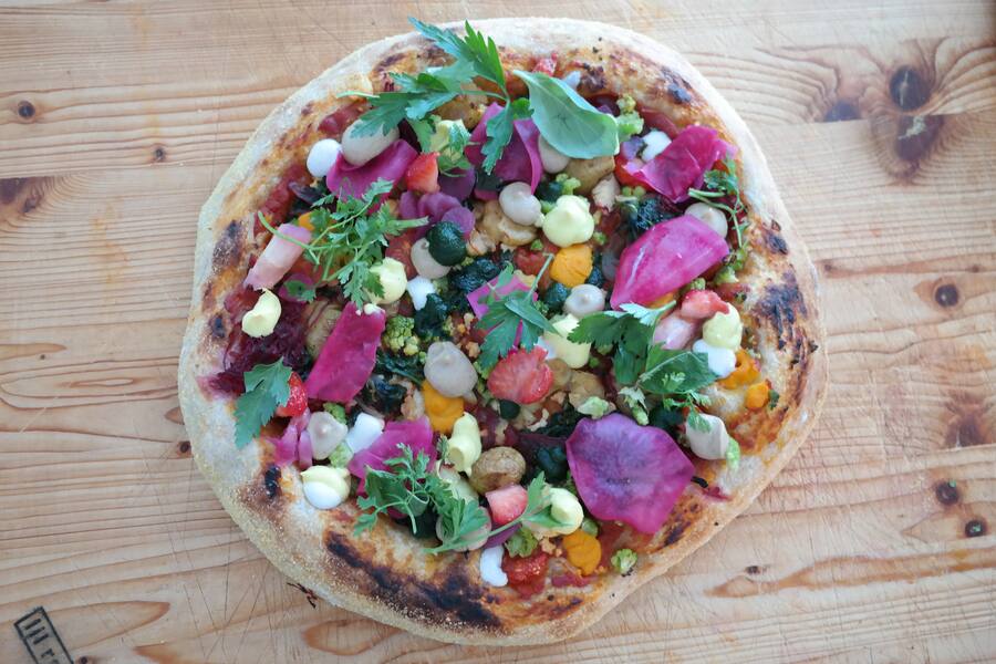 Pizza Lil Radish Bern