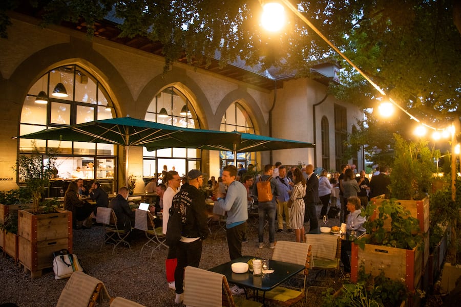 Pop des Jahres Party Terrasse