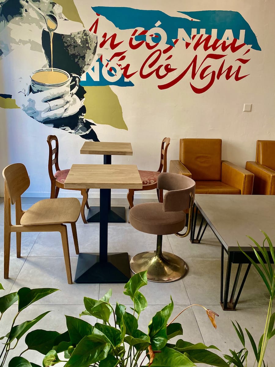 RACONTE-MOI-DES-SALADES-GENEVE-GAUTLMILLA-CHANNEL