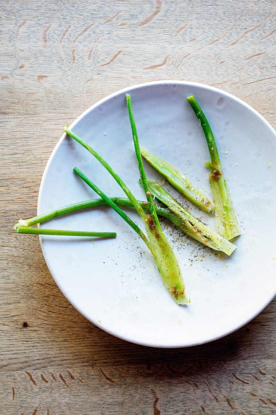 Rär Zürich Pop-up in der «Metzg», Zürich von Margaretha Jüngling, Andrea Rothenberger, Samuel Envall Utbult und This Schälchli mit Gemüse von Matthias Hollenstein