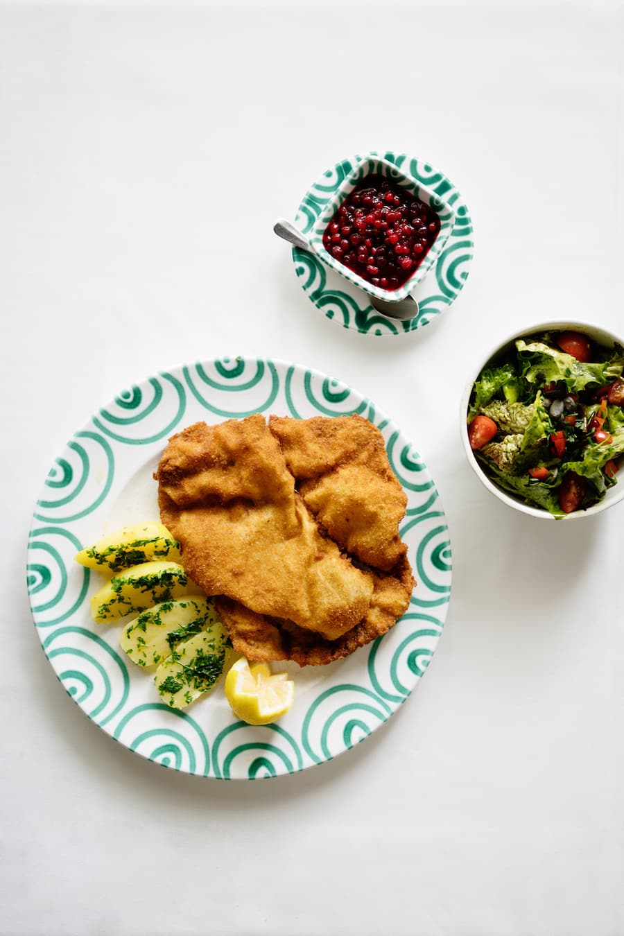 Wiener Schnitzel im Restaurant Amadeus beim Bahnhof Schlieren