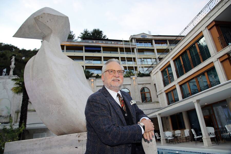 VICO MORCOTE, 05.10.2020 - Dany Stauffacher. S. Pellegrino Sapori Ticino 2020 'Mitja Birlo: Between moods and stoves'. Giuseppe Buono meets Mitja Birlo (Silver Restaurant, Vals) in Swiss Diamond Hotel, Vico Morcote.copyright by www.steineggerpix.com & www.saporiticino.ch 2020 / photo by remy steinegger+++ no resale / no archive +++