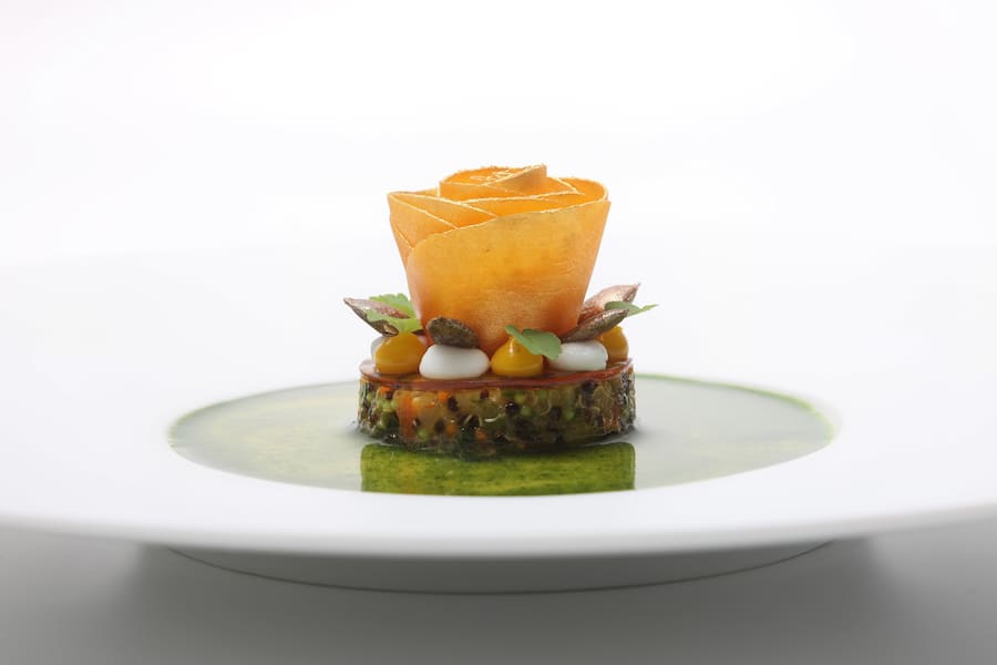 LOCARNO-ORSELINA, 13.10.2020 - Amuse Bouche by Chef Sebastian Zier. S. Pellegrino Sapori Ticino 2020 'Sebastian Zier: The other half of the apple'. in Villa Orselina, Locarno-Orselina.copyright by www.steineggerpix.com & www.saporiticino.ch 2020 / photo by remy steinegger+++ no resale / no archive +++