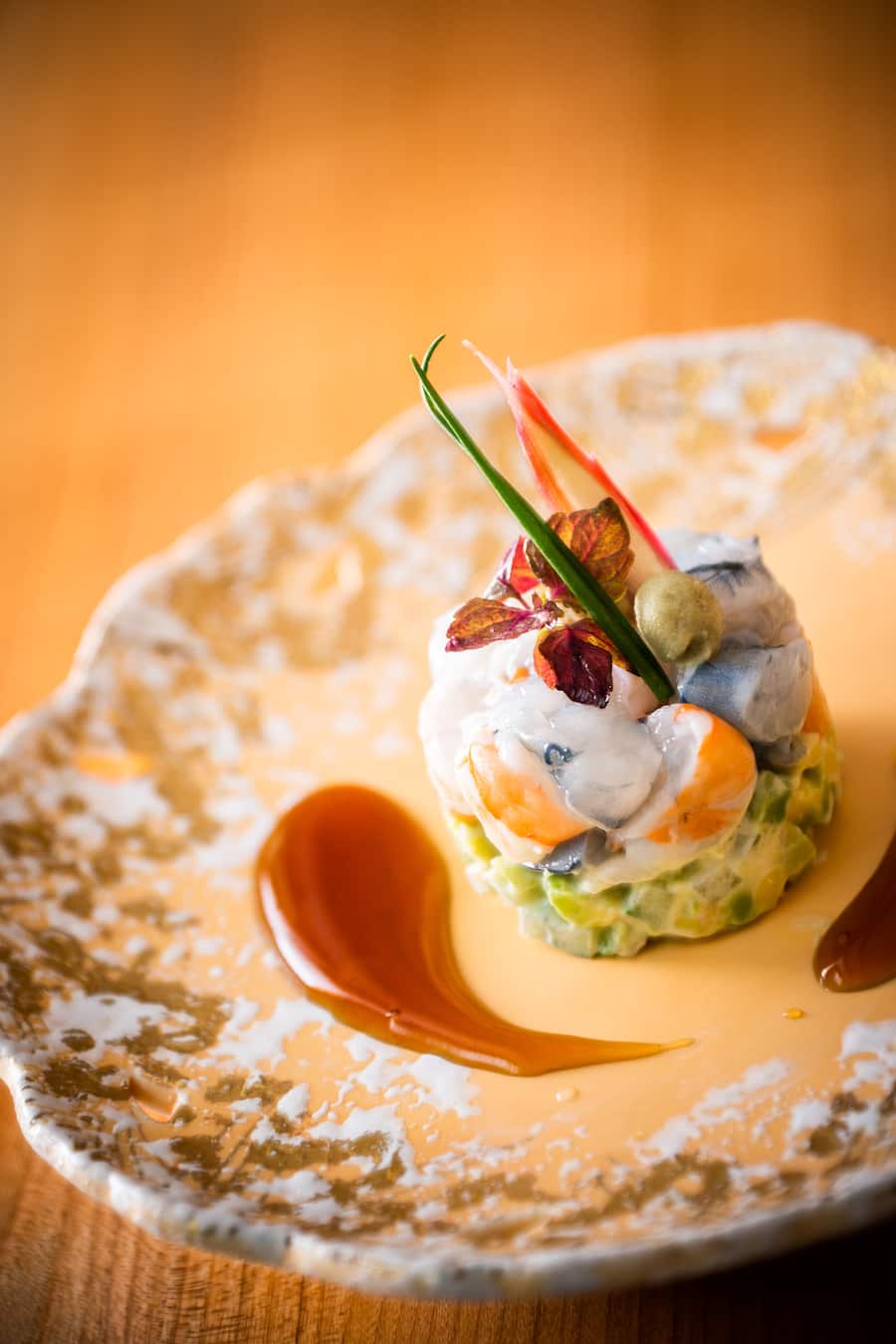 Sala of Tokyo 2021 Shrimps Tatar mit Gurke Avocado und Schalotten