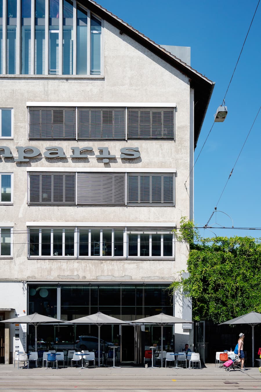 Sphères an der Hardturmstrasse im Zürcher Industriequartier