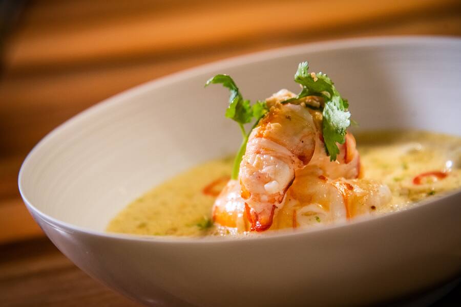 Stefan Heilemann 2021: gelbes Curry mit Carabinero