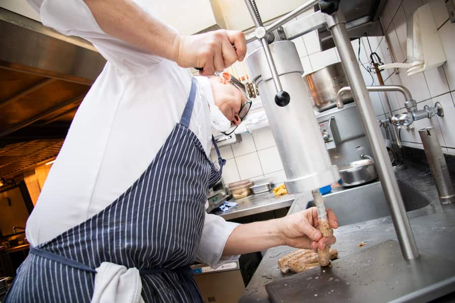 Thomas Huber, Krone in Sihlbrugg, 2020: Gitziwürstli