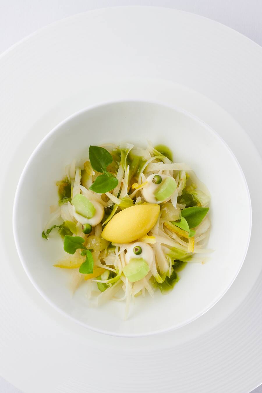 1. Gang7. Excellence Gourmetfestival 2019 auf Excellence CountesseVon Basel nach Strassburg mit Tim Raue. 21.11-22.11.2019