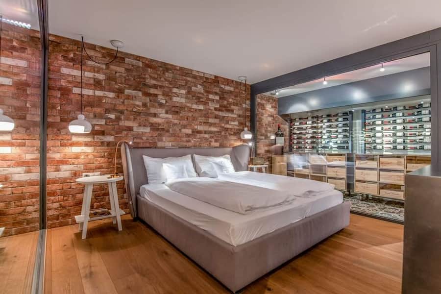 Zimmer mit Weinkeller