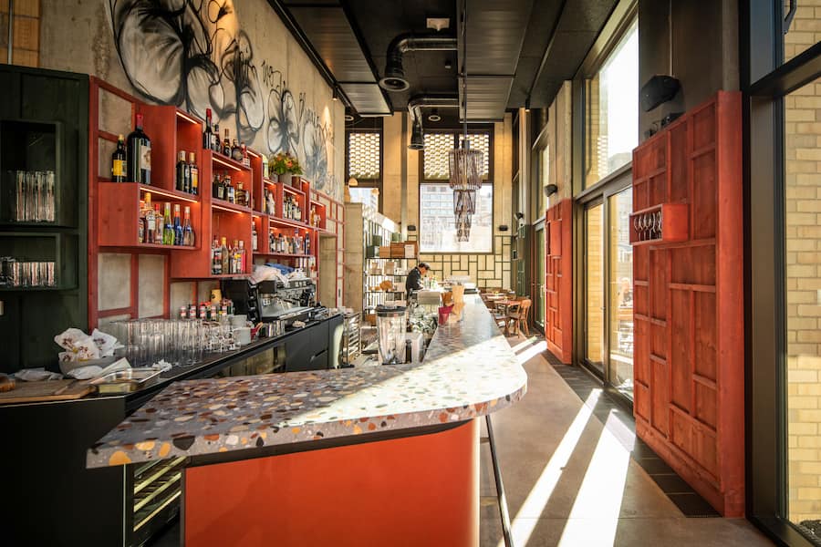 Zuerich, Schweiz, 13. September 2019 - Restaurant zur Werkstatt.